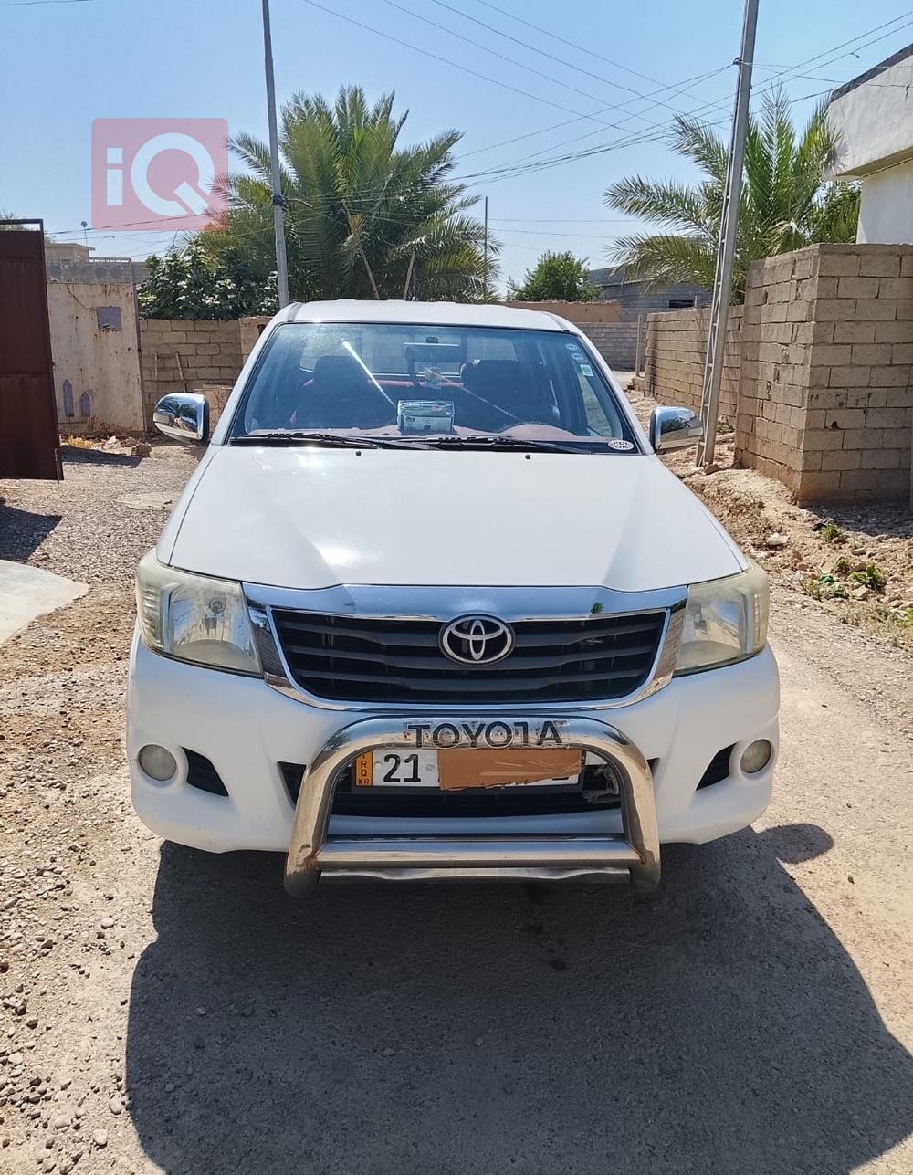 تويوتا هايلوكس